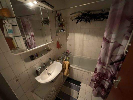 Badezimmer_www.villingen.immobilien