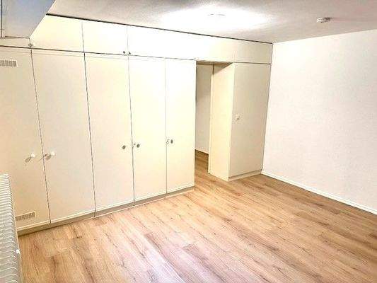 Raum im UG Bild2.jpg