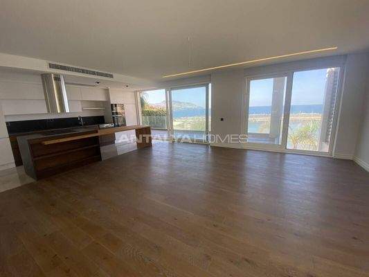 Apartments in a Complex with a Private Bay in Bodrum Kucukbuk