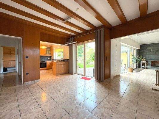 offener Wohn- Essbereich