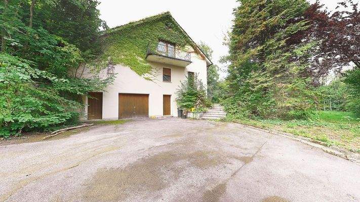 Außenansicht Vorhof