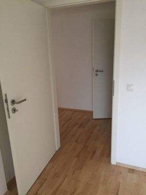 Helles Wohnen mit top Parkett