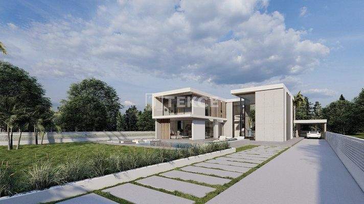 Detached Villa with a Pool near the Beach in İzmir Çeşme