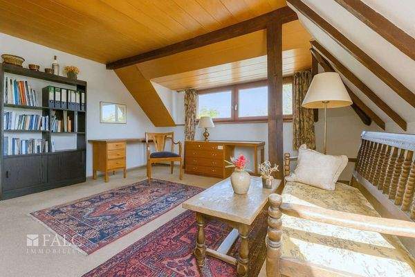 Büro DG - KI generiert 