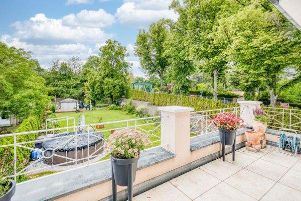 Terrasse mit Wasserblick