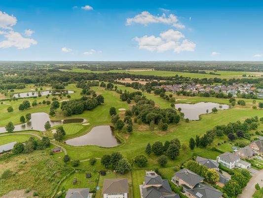 Direkter Nachbar: Golfplatz Gut Bissenmoor