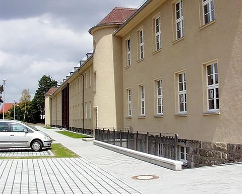 Dresden Halle, Dresden Hallenfläche