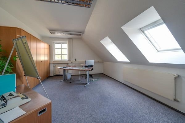 Büro 1 OG