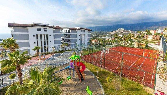 Sea View Real Estate Close to Amenities in Alanya Kargicak