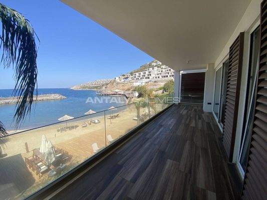 Apartments in a Complex with a Private Bay in Bodrum Kucukbuk