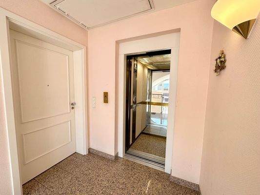 Lift bis vor die Wohnungstür