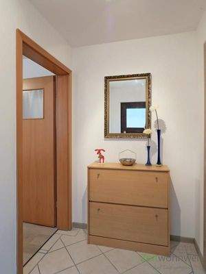 kleiner Wohnungsflur