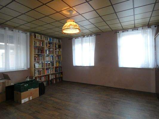 015- Bibliothek EG.JPG