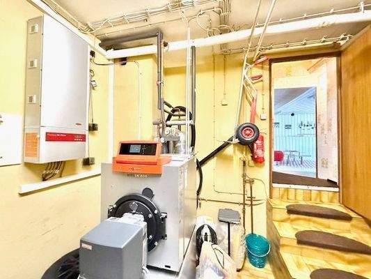 UG - erneuerte Heizanlage