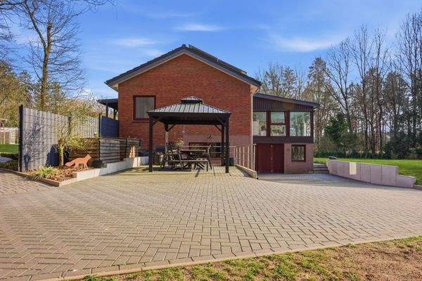 überdachte Terrasse