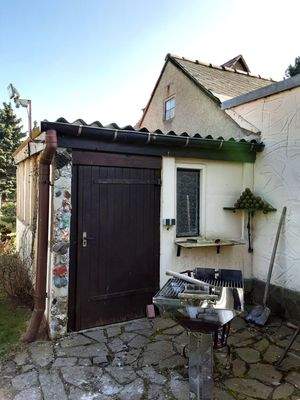 Zugang zum Mehrzweckschuppen an Grillecke.jpg