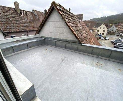 Flachdach Hausrückseite