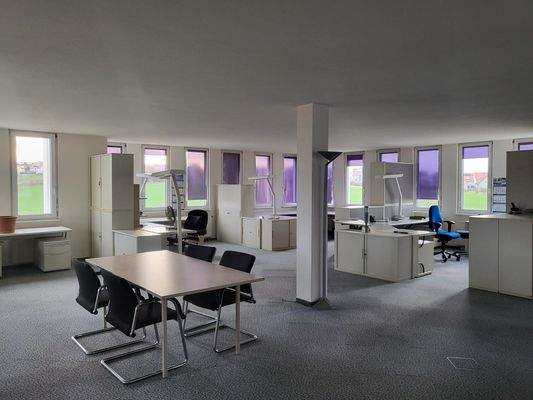 W01_Bsp Bürofläche.jpg