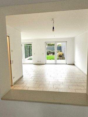 Wohnzimmer /Essbereich