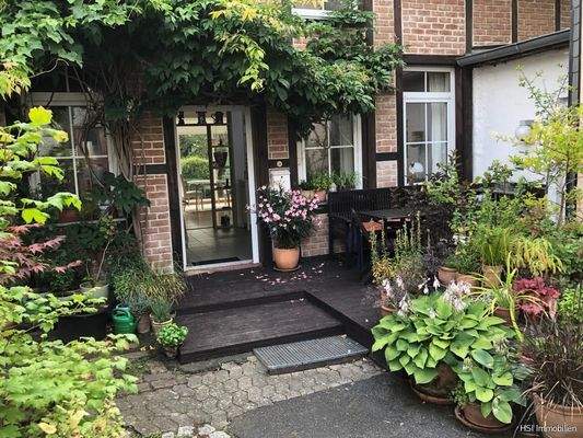 Innenhof Eingang EFH