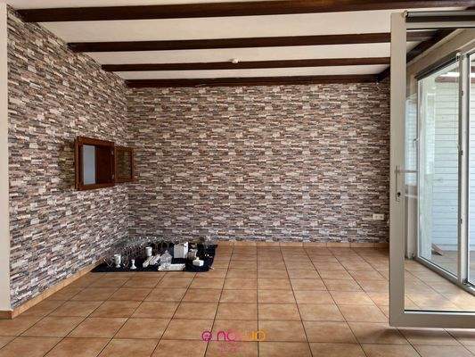 ..mit Durchreiche in den offenen Ess-..