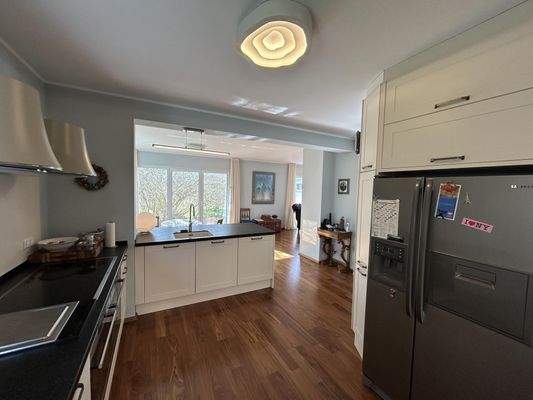 Blick Küche/Wohnzimmer