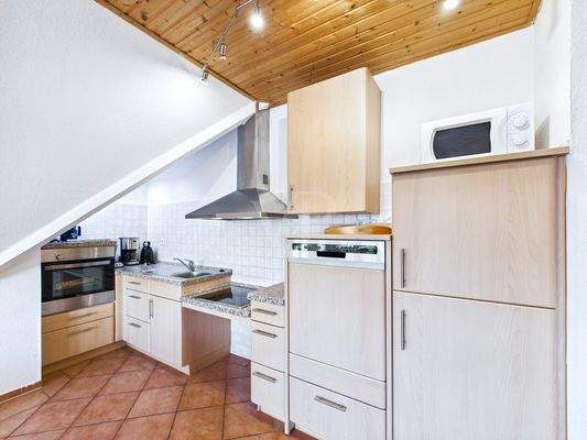 rollstuhlgerechte und offene Einbauküche