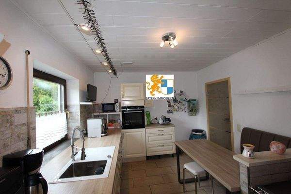 Einbauküche - hochwertige Ausstattung 