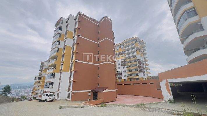 Turnkey 2-bedroom Apartment for Sale in Yalıncak Trabzon
