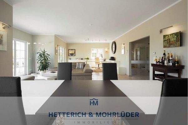 Esszimmer, Wohnzimmer und Büro