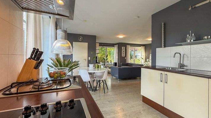 offene Küche mit Gasherd