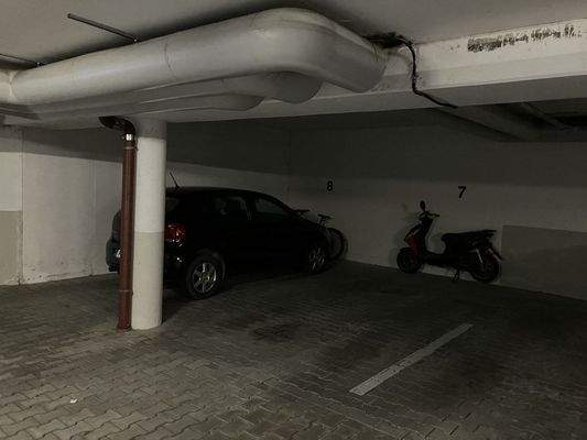 Stellplatz in der Tiefgarage