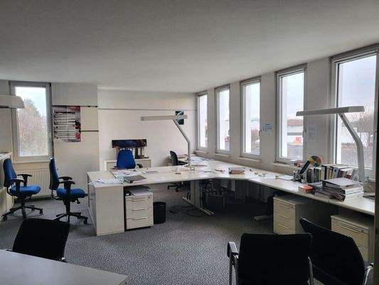 B Buerofläche.jpg