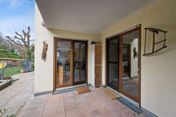 Überdachte Terrasse