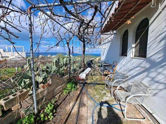Kreta: Freistehendes Haus mit Meerblick in Plaka zu verkaufen