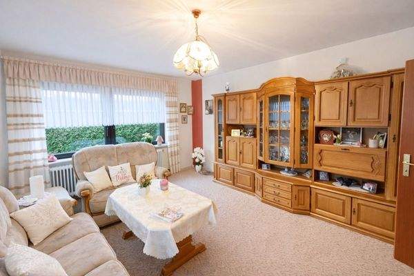 35ebc552-e9a0-40c7-a728-feabe81d965b