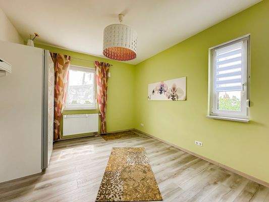 Großes Schlafzimmer