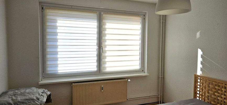 Zimmer 2 Fensterfront