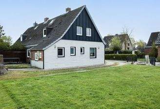 Hausansicht Seite