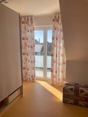 schlafen (mit zugang zum balkon)