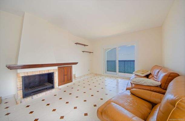 Woh-Esszimmer mit Kamin