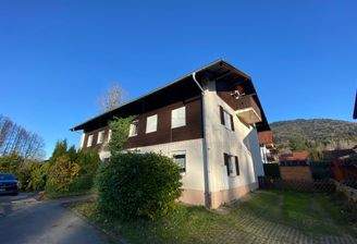 Ansicht Dreiparteienhaus