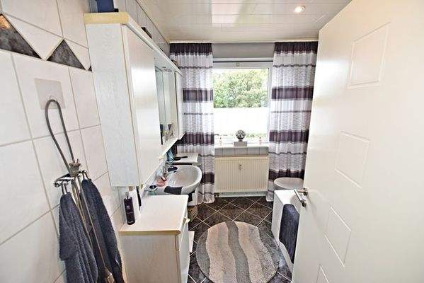 Badezimmer im Dachgeschoss