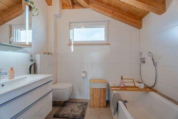 Badezimmer Dachgeschoss