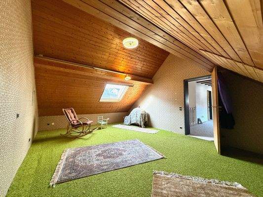 Schlafzimmer 1 DG- Hs.Nr. 32a