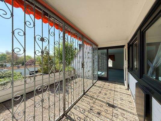 großer Terrasse/Loggia