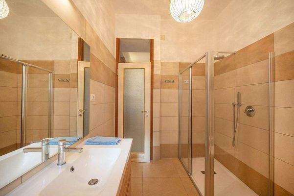 Tecnocasa Torri 0019.JPG