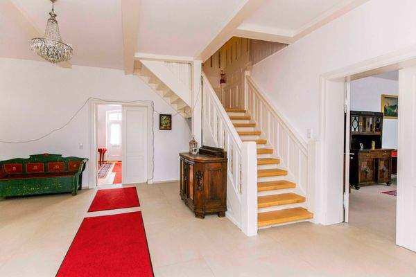 Eingangsbereich Haupteingang