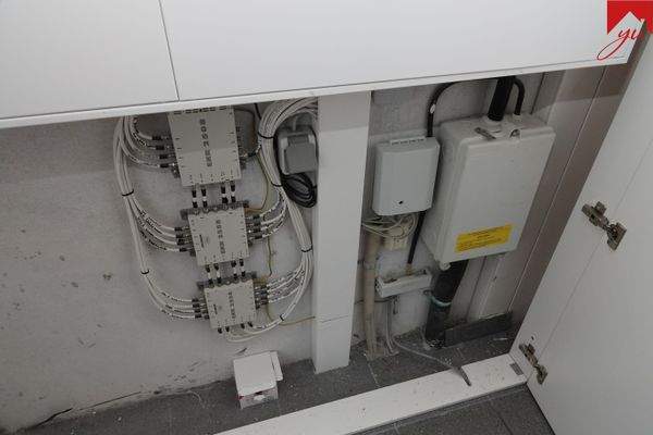 Anschlüsse (Telefon, Sat etc.)