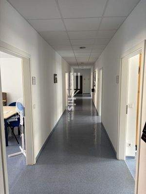 Flur derzeit - wird renoviert